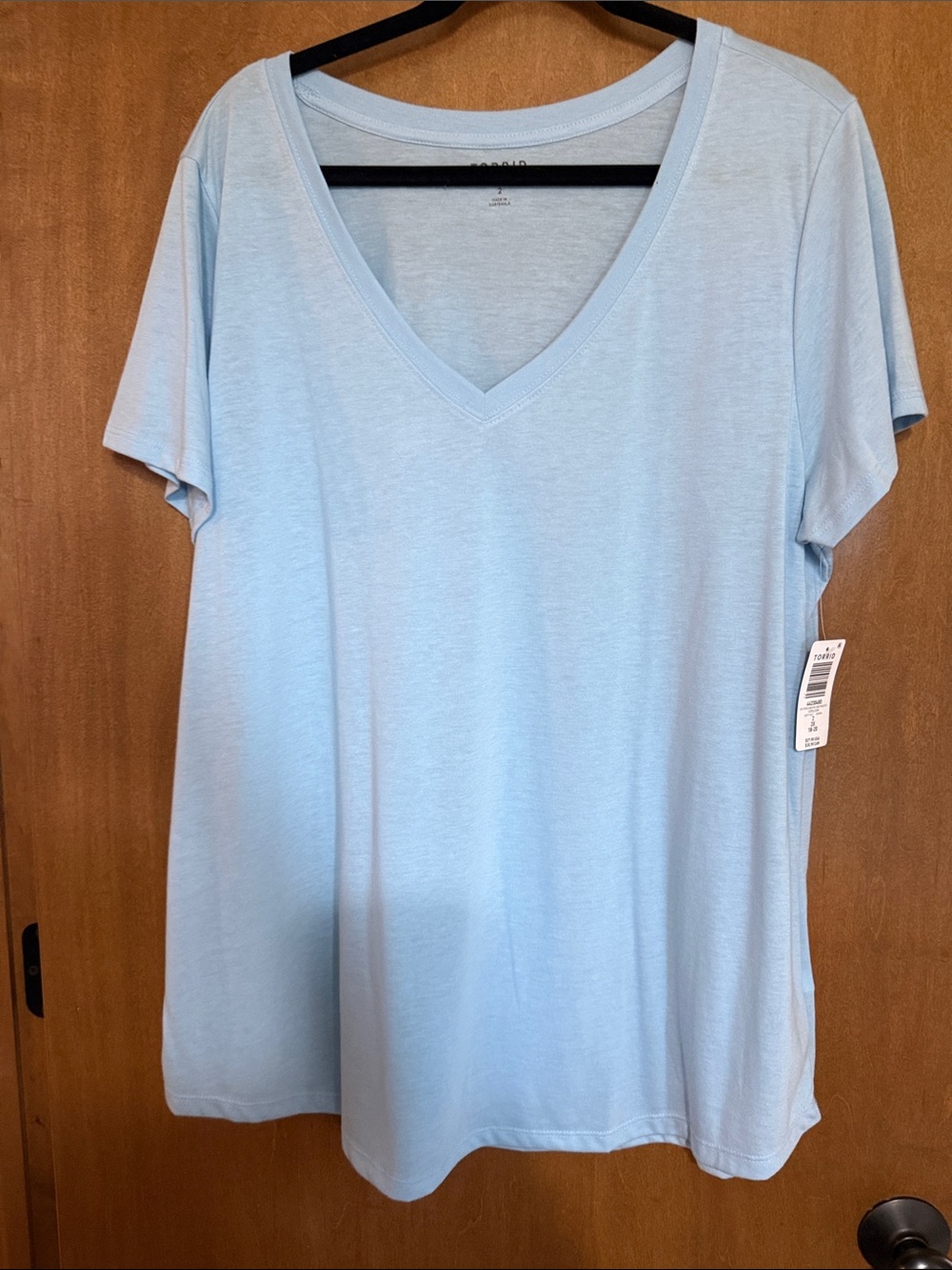 NWT torrid Light Blue V-Neck Short Sleeve Tee